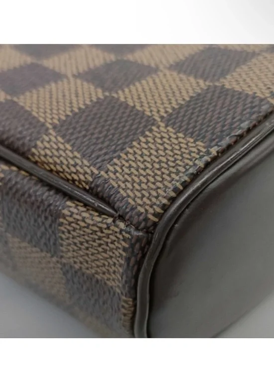 Louis Vuitton Ipanema PM shoulder bag featuring the iconic Damier Ebene canvas. - Picture 7 of 10